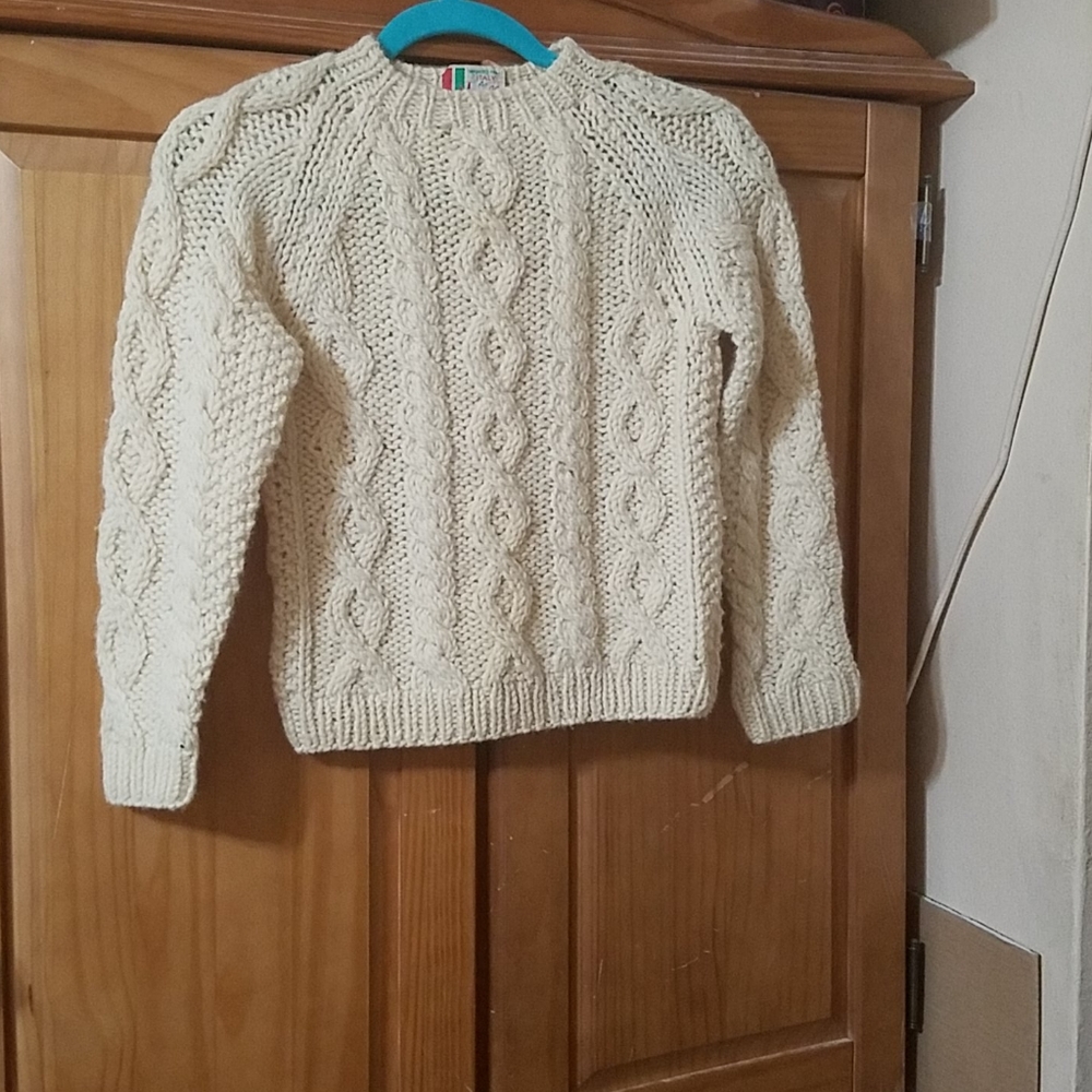 100% Virgin Wool Sweater